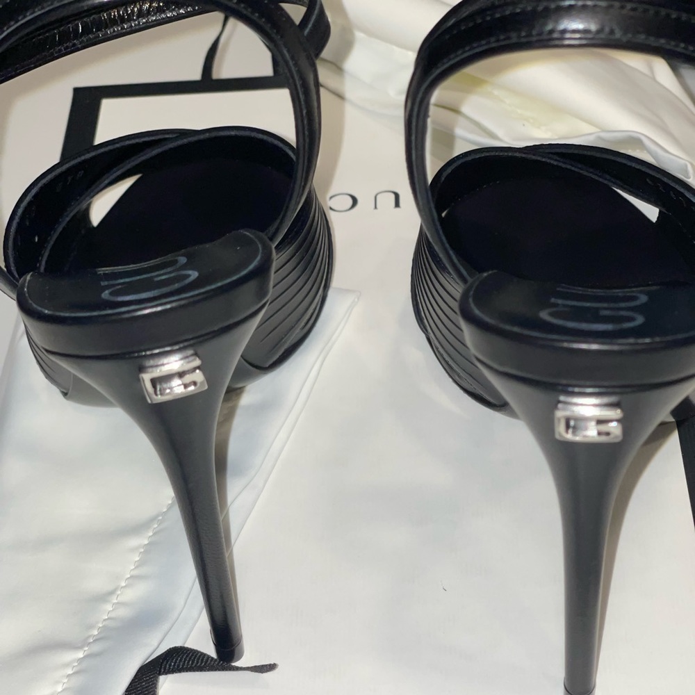 NEW Authentic Gucci Black Ankle Strap Heel 40 (US 10)